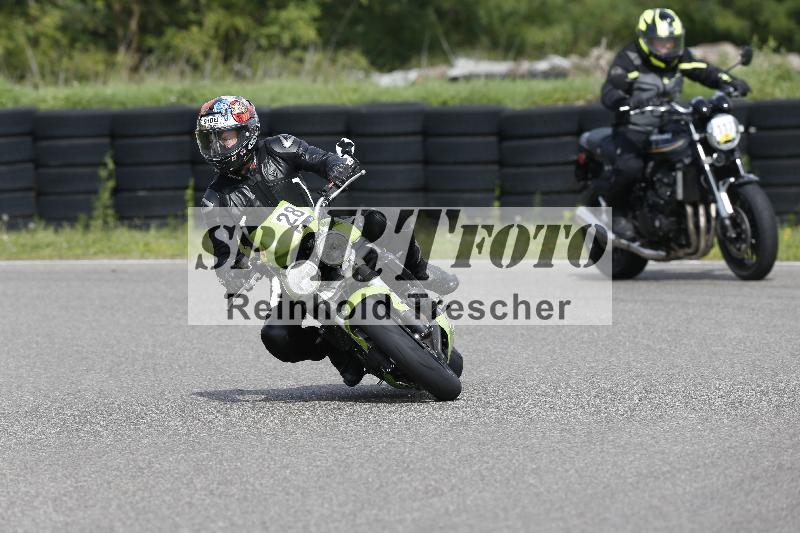 /53 16.09.2025 Track Day Domi Aegerter ADR/Gruppe gelb/28